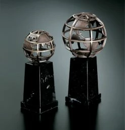 Bronze Globe/Base